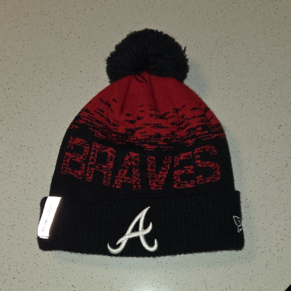 Atlanta Braves Red & Black Pom Beanie Hat National League